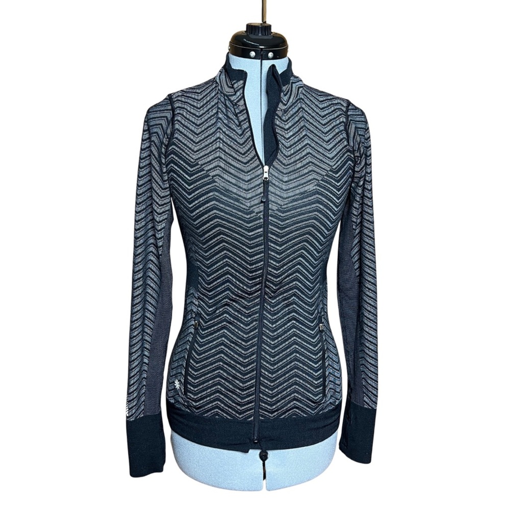 Athleta Black and Grey Chevron Lightweight Athletic Zip Jacket